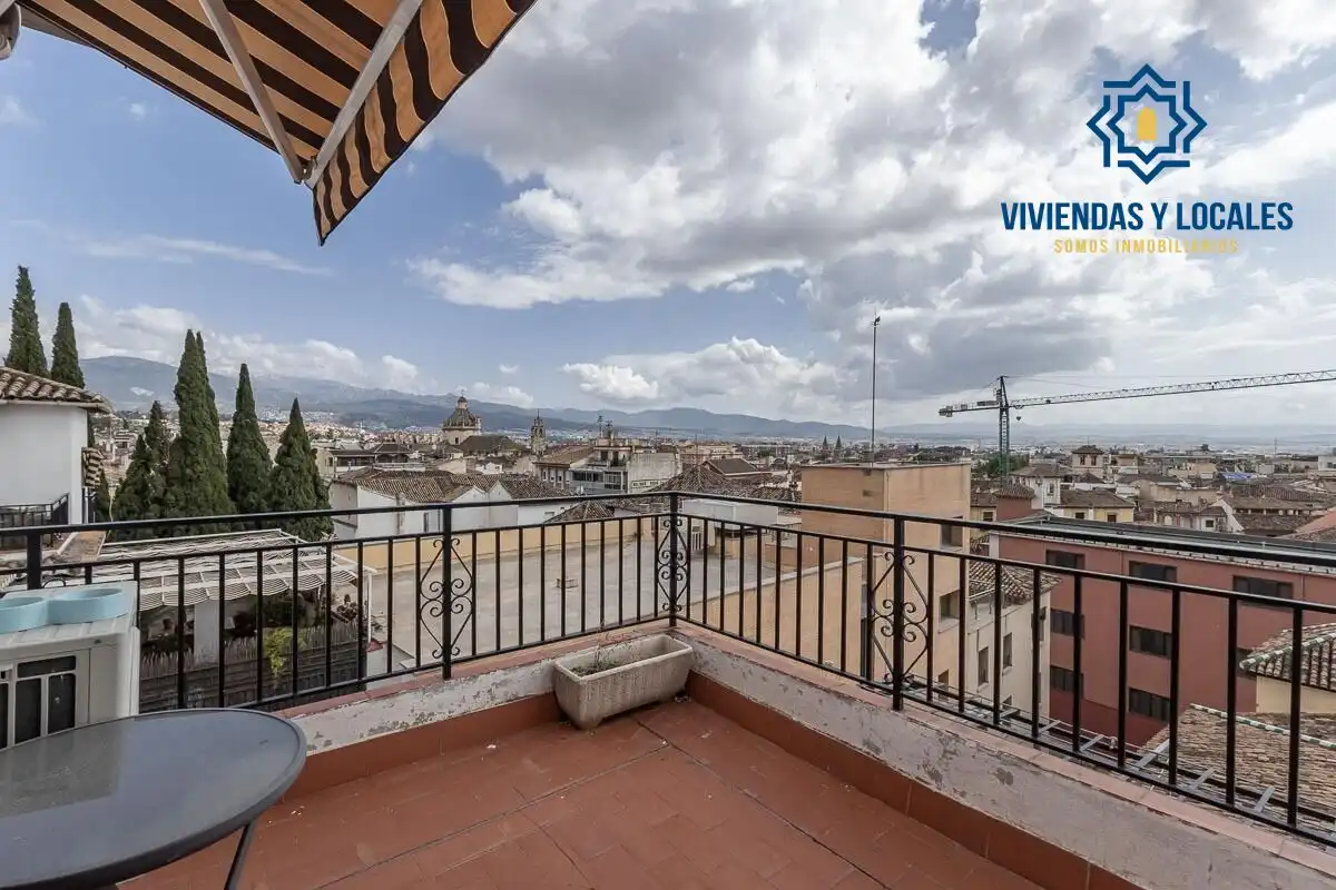 Piso con ascensor en venta en Centro