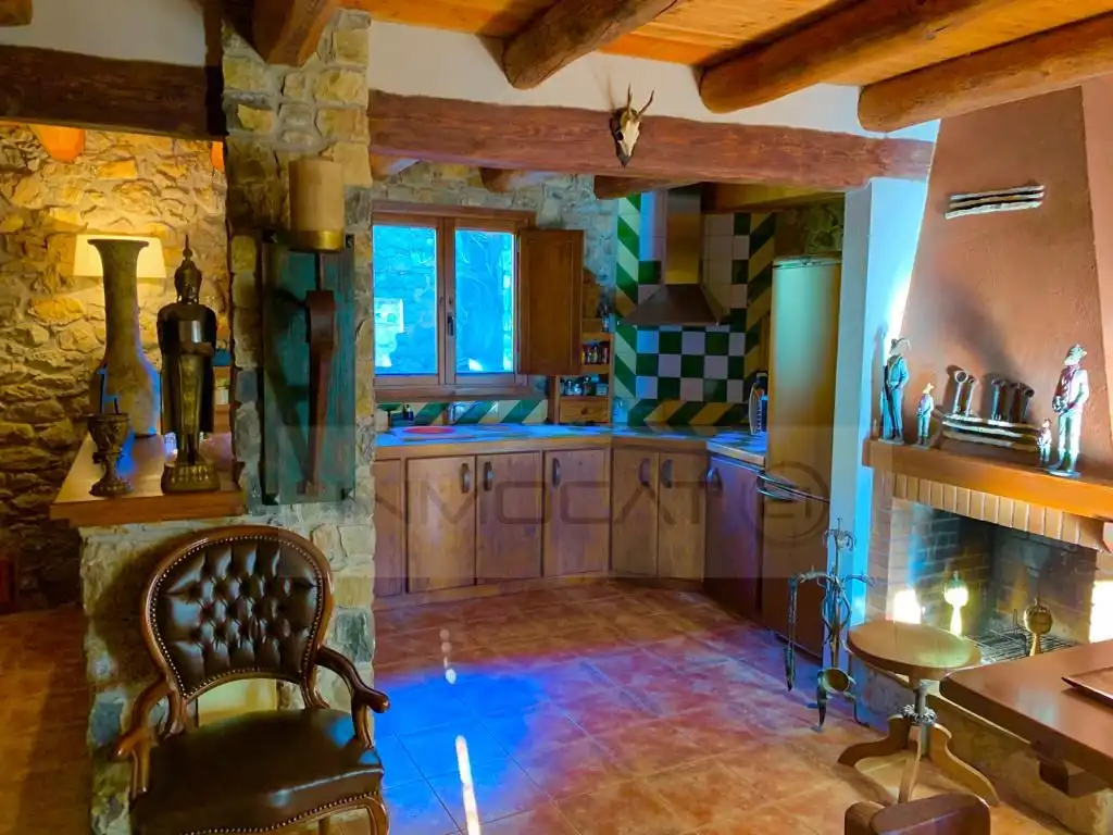 Cocina de Casa o chalet en venta en Abella de la Conca con Calefacción, Terraza y Amueblado