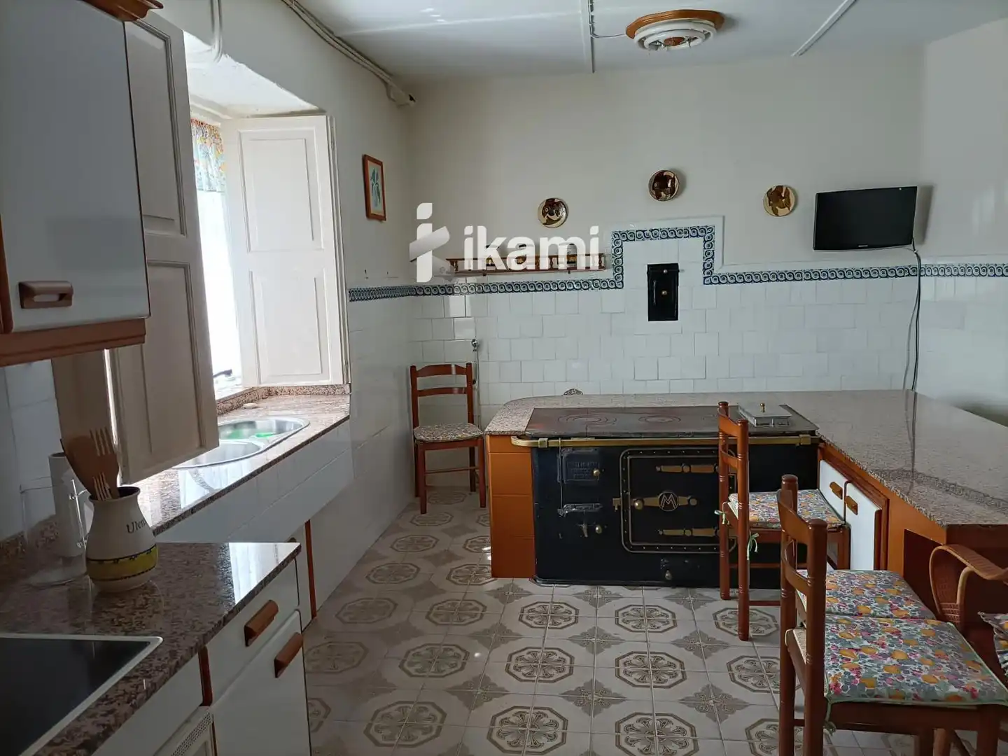 Cocina de Casa o chalet en venta en Vilalba con Calefacción, Jardín privado y Parquet