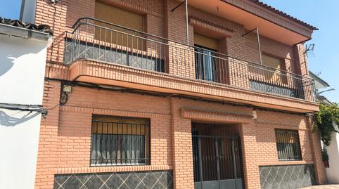 Foto 2 de Casa adosada en venda a Avenida Andalucía, 244, Villacarrillo, Jaén