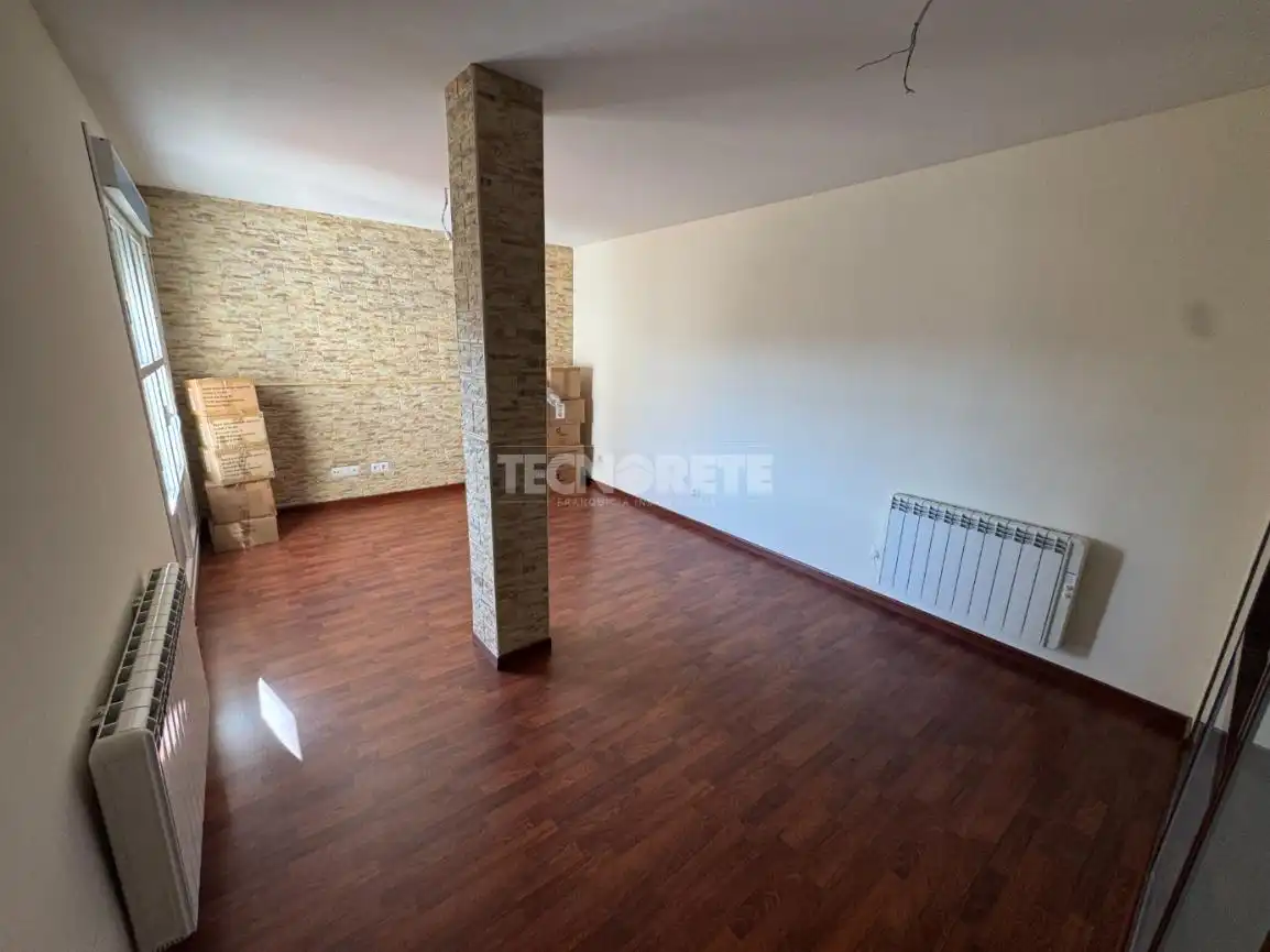 Living room of Flat for sale in Yunquera de Henares  with Heating and Storage room