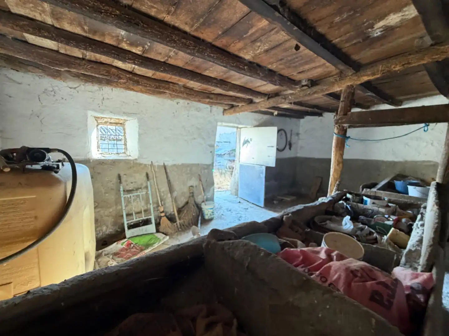 Finca rústica en venta en Tarazona de Guareña con Trastero y Amueblado