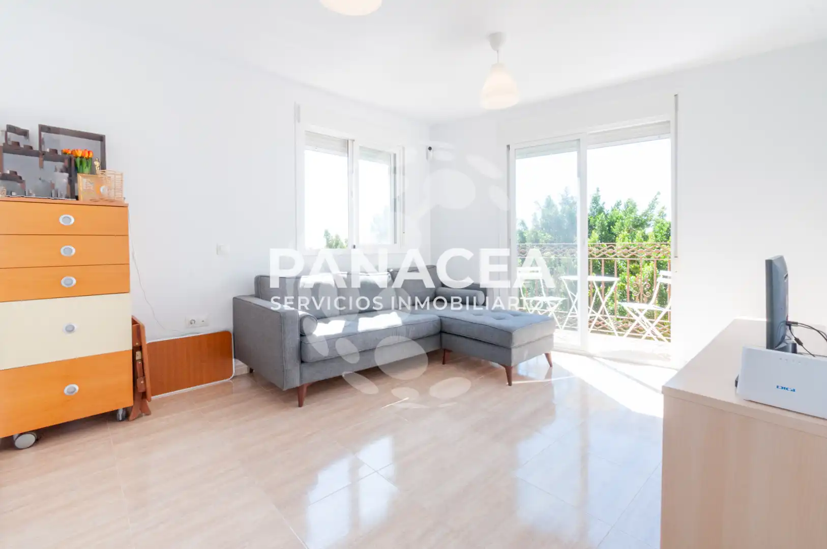 Piso en venta en La Gangosa, Vícar
