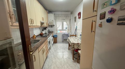 Foto 4 de Piso en venta en Calle Río Valdellorma, 7, El Soto, León Capital