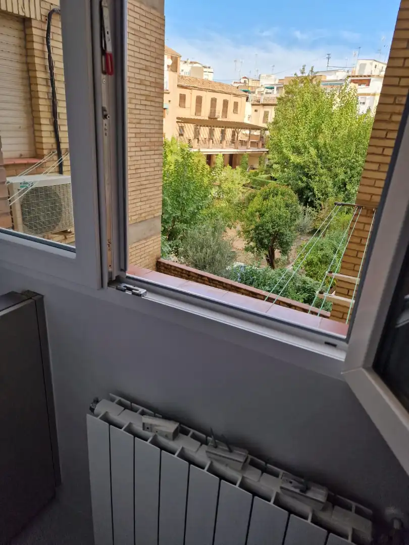 Balcony of Flat for rent in Granada  with Air Conditioner, Furnished and Microwave
