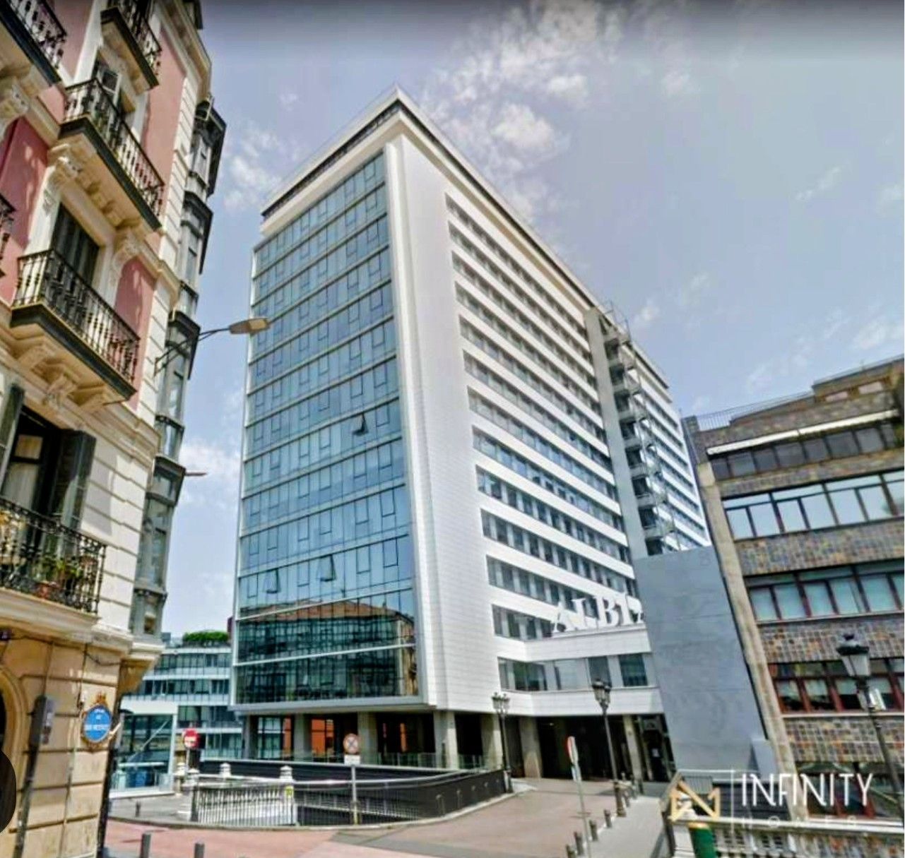 Exterior view of Garage for sale in Bilbao 