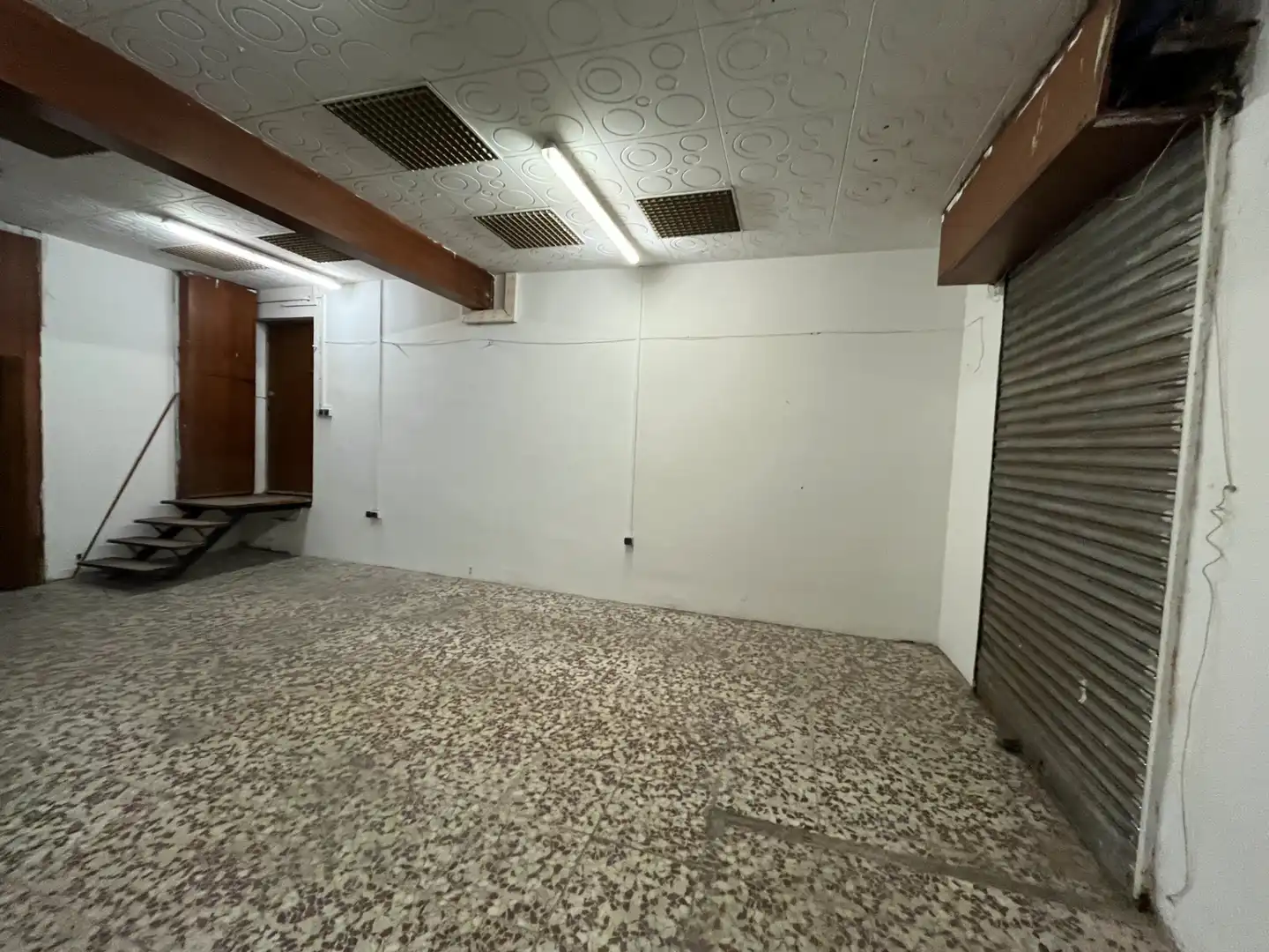 Ground floor for sale in Barcelona  with Alarm