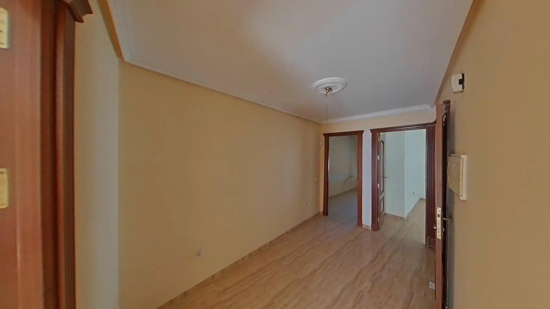 Casa adosada en venta en Marmolejo, Jaén