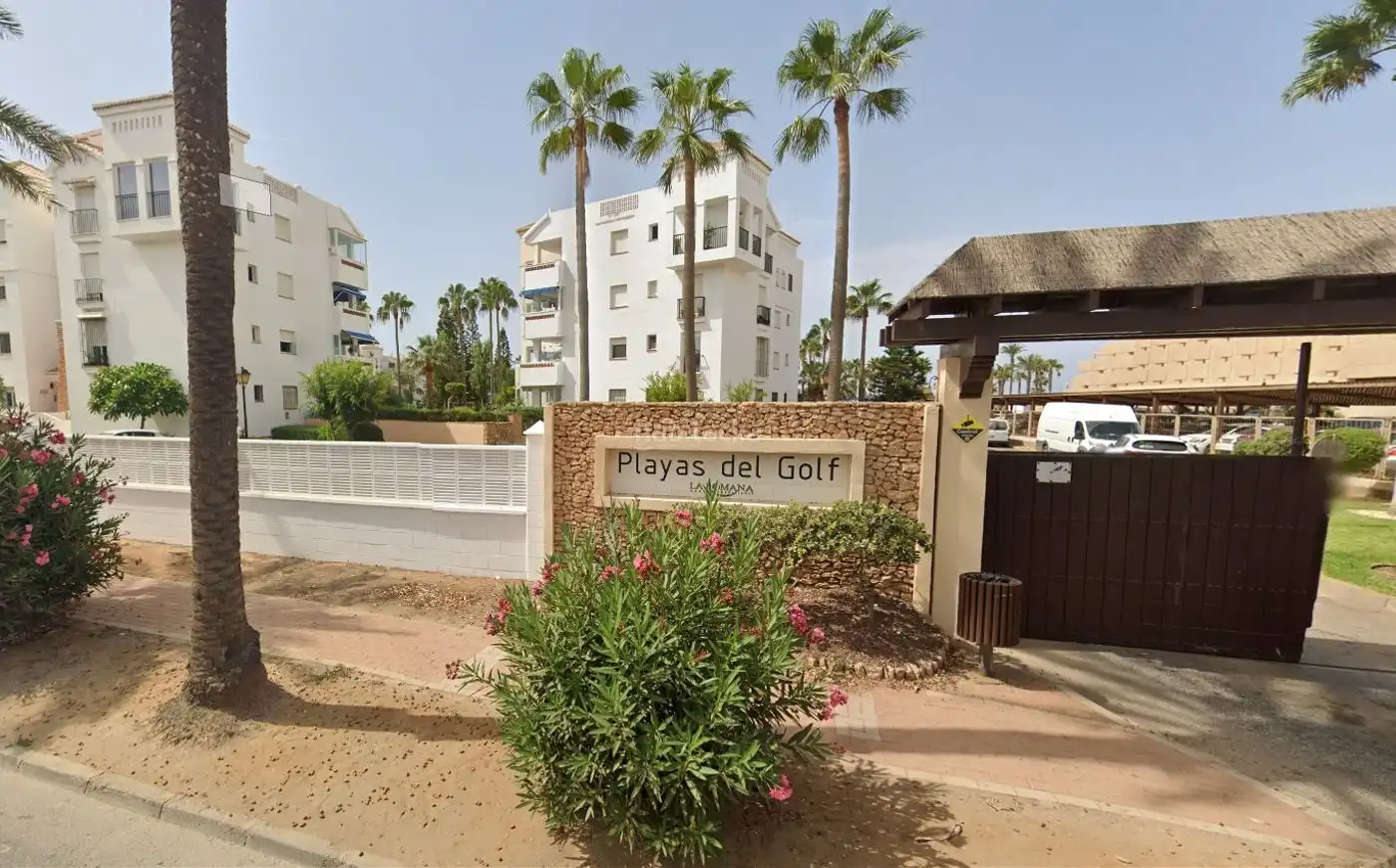 Appartement avec piscine à louer à Calle Sotavento 11