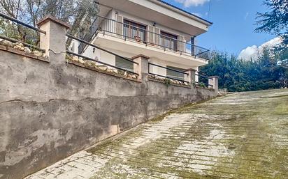 Vista exterior de Casa o xalet en venda en Lliçà de Vall amb Calefacció, Jardí privat i Terrassa