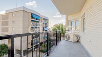 Balcony of Flat for sale in  Sevilla Capital  with Air Conditioner and Terrace