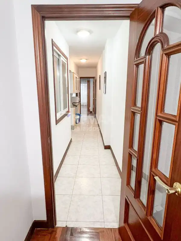 Pis en venda en Vigo  amb Calefacció, Parquet i Terrassa