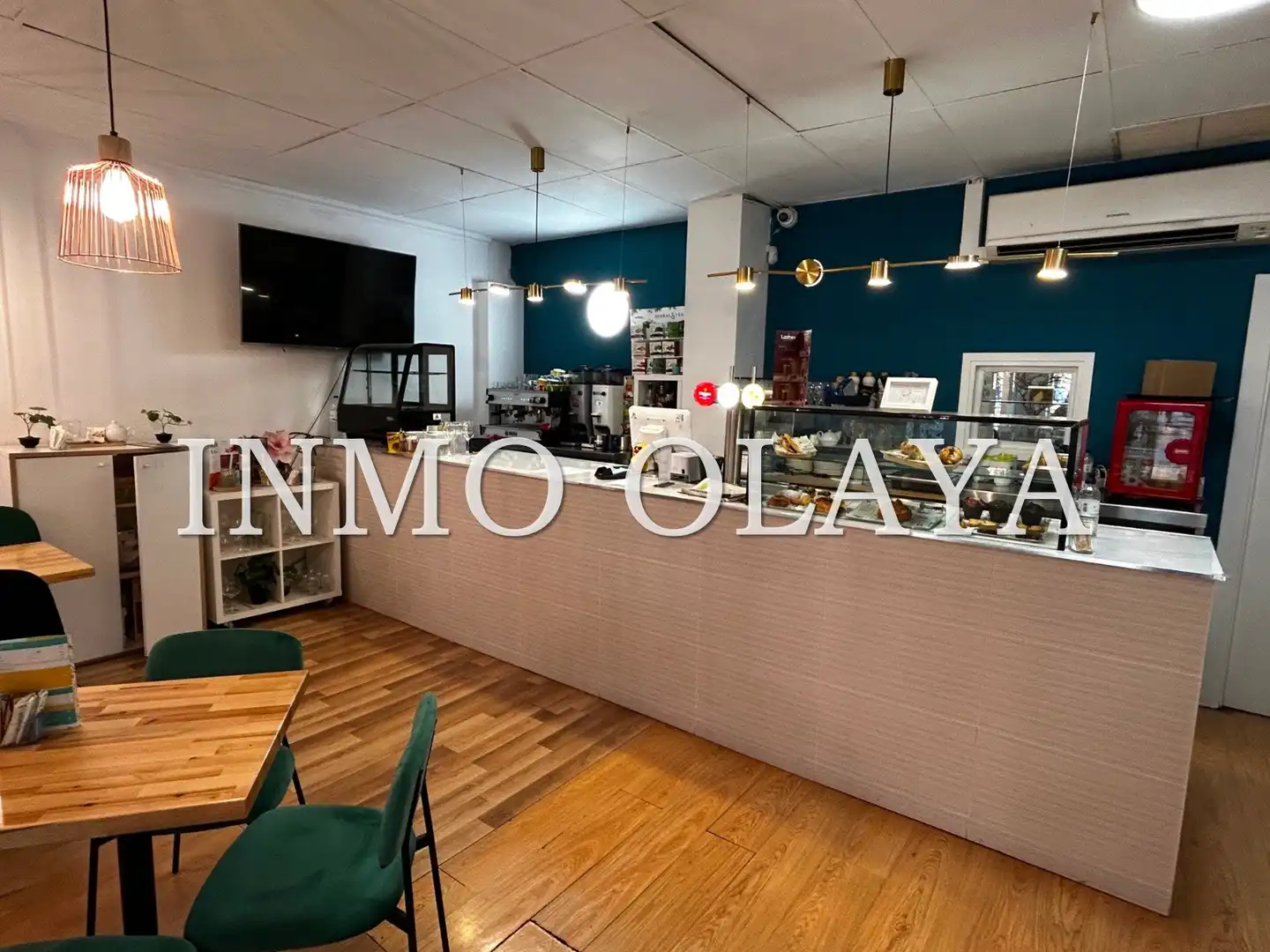 Business premises for transfer in Sant Andreu