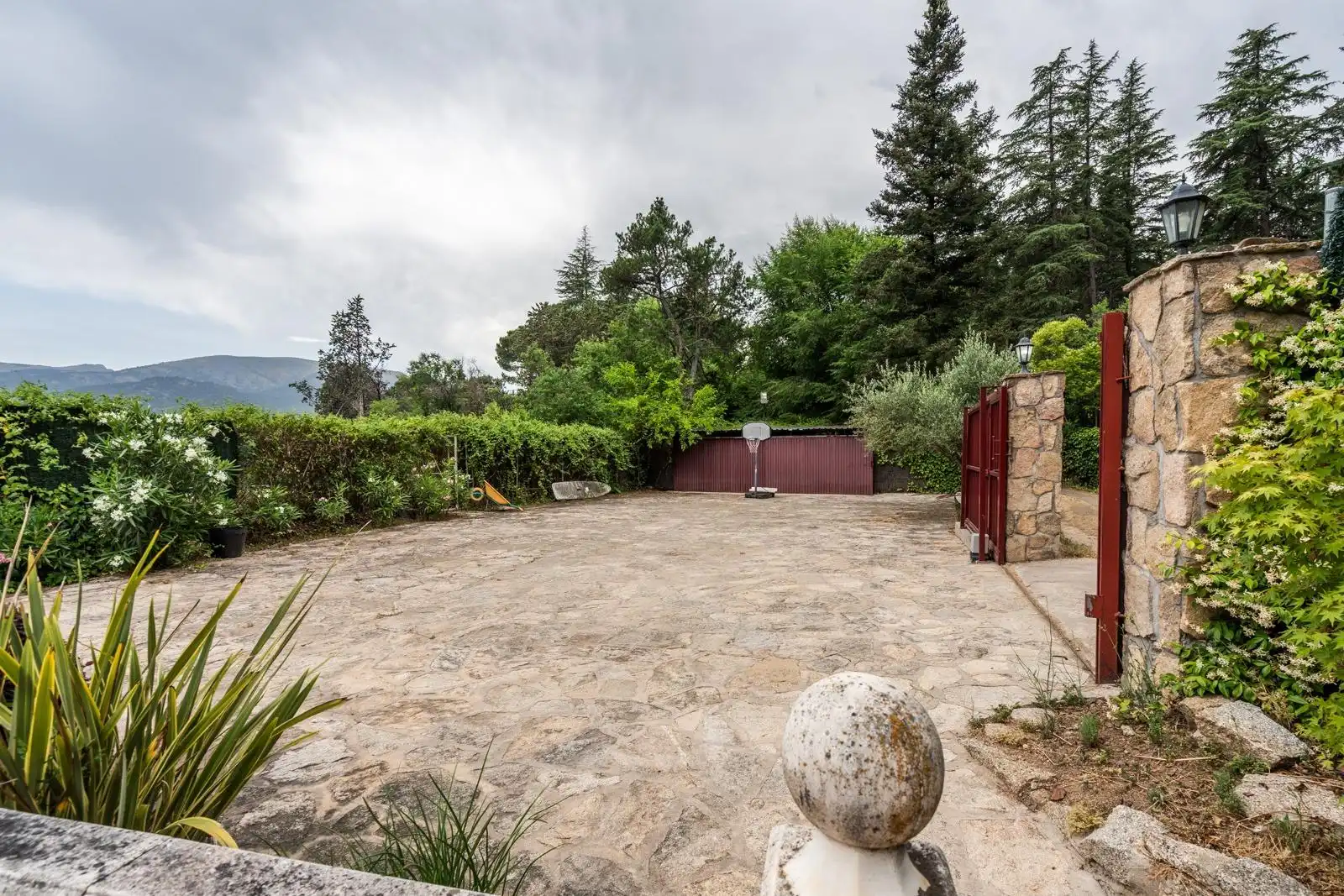Jardín de Finca rústica en venta en El Barraco  con Calefacción, Jardín privado y Terraza