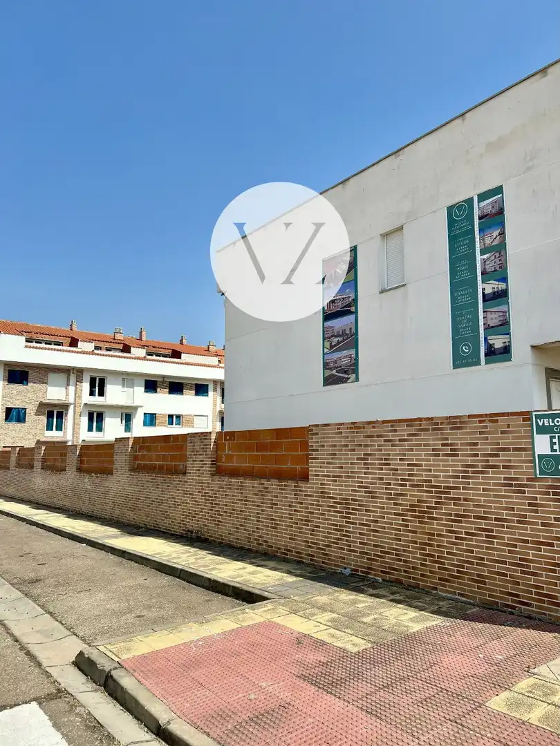 Vista exterior de Casa adosada en venta en Pelabravo con Calefacción, Terraza y Piscina
