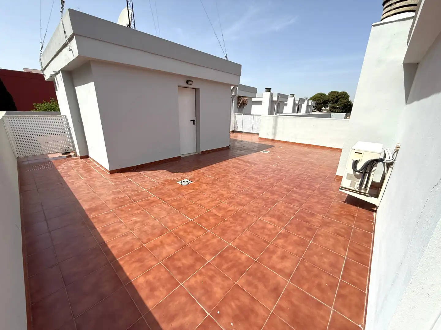 Terraza de Casa adosada en venta en Torrent con Terraza, Trastero y Piscina comunitaria