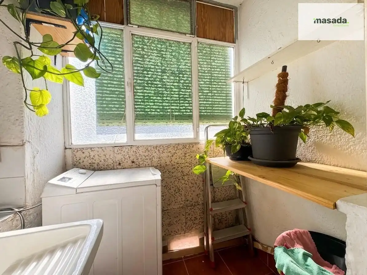 Balcony of Flat for sale in Granada  with Air Conditioner, Storage room and Balcony