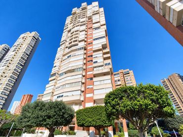 Appartement avec piscine à vendre à Avenida del Municipi, 2, Benidorm, Spain 2