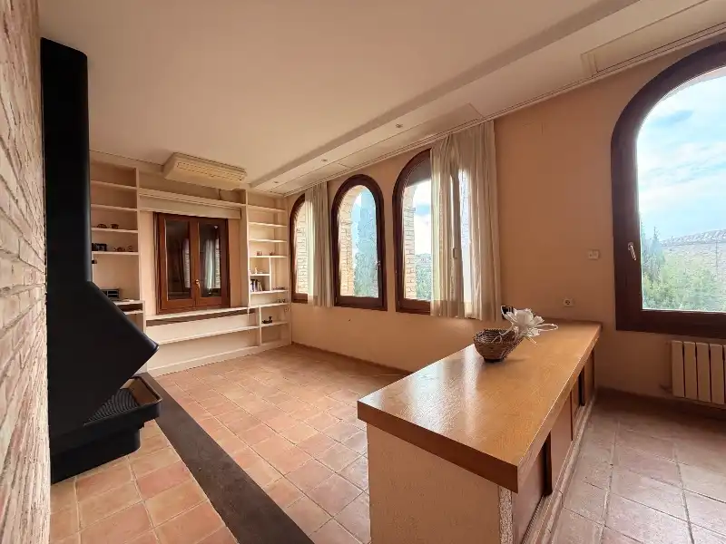 Casa con terraza en venta en Carrer de Figueres, imagen 63