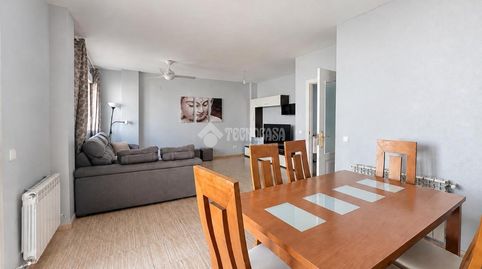 Foto 4 von Einfamilien-Reihenhaus zum Verkauf in Los Barreros, Seseña