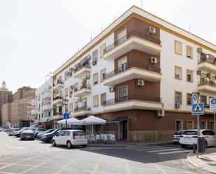 Vista exterior de Apartament en venda en  Sevilla Capital amb Aire condicionat, Calefacció i Terrassa