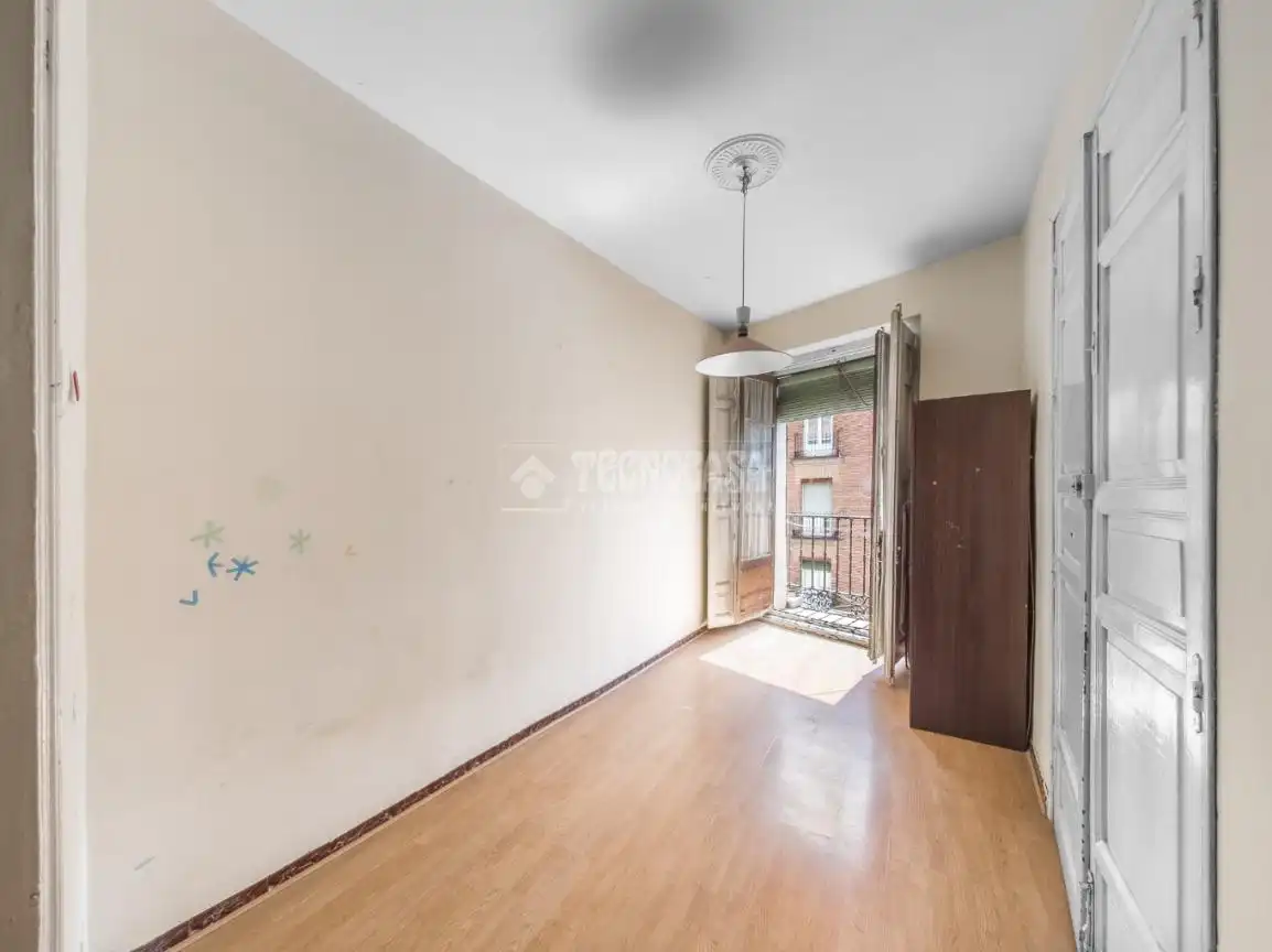Habitación de Piso en venta en Madrid