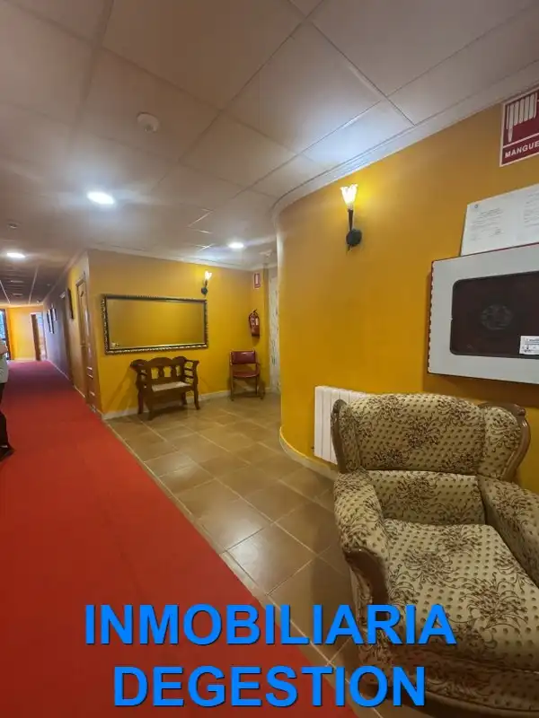Inmuebles singulares con ascensor en venta en Calle Cerro de la Llana, imagen 44