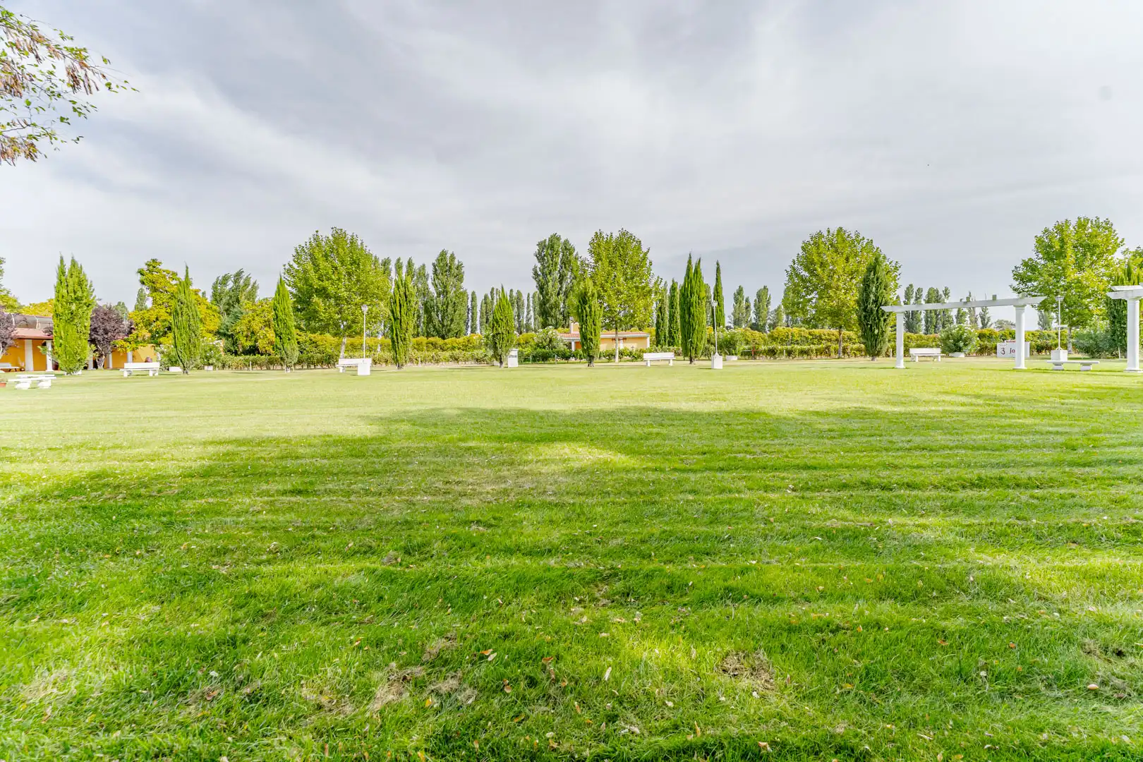 Finca rústica en venta en Laguna de Duero con Aire acondicionado, Calefacción y Jardín privado