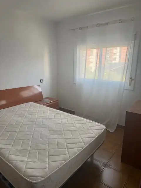 Habitación de Piso en venta en Tarragona con Amueblado y Balcón