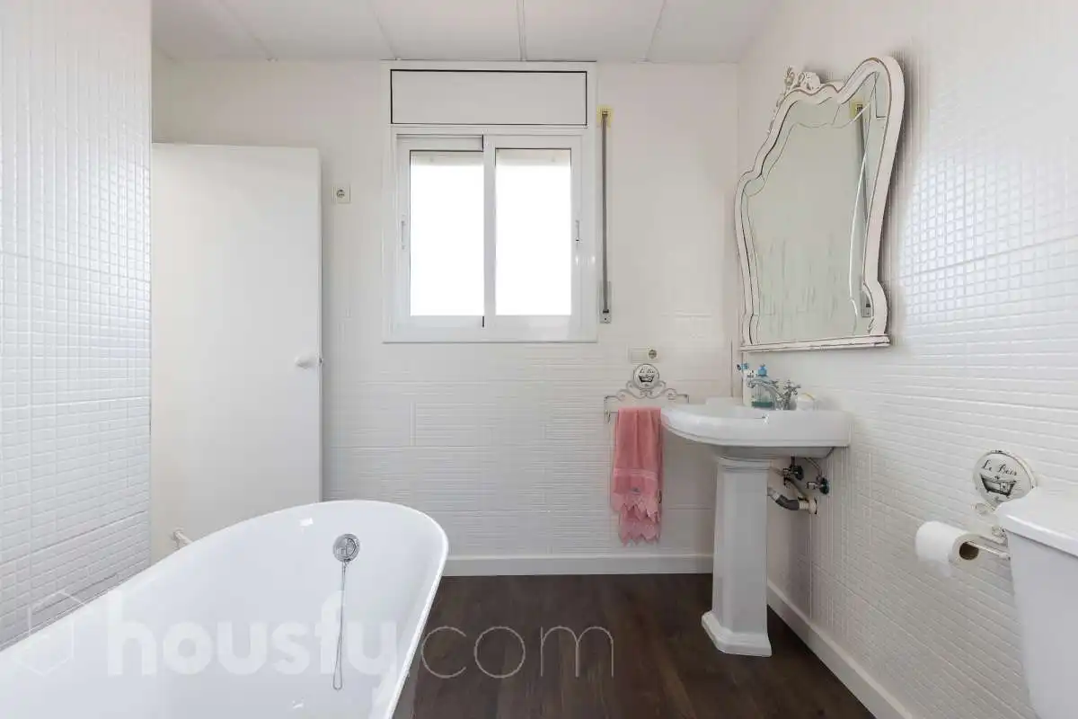 Baño de Dúplex en venta en La Ràpita con Aire acondicionado, Calefacción y Parquet