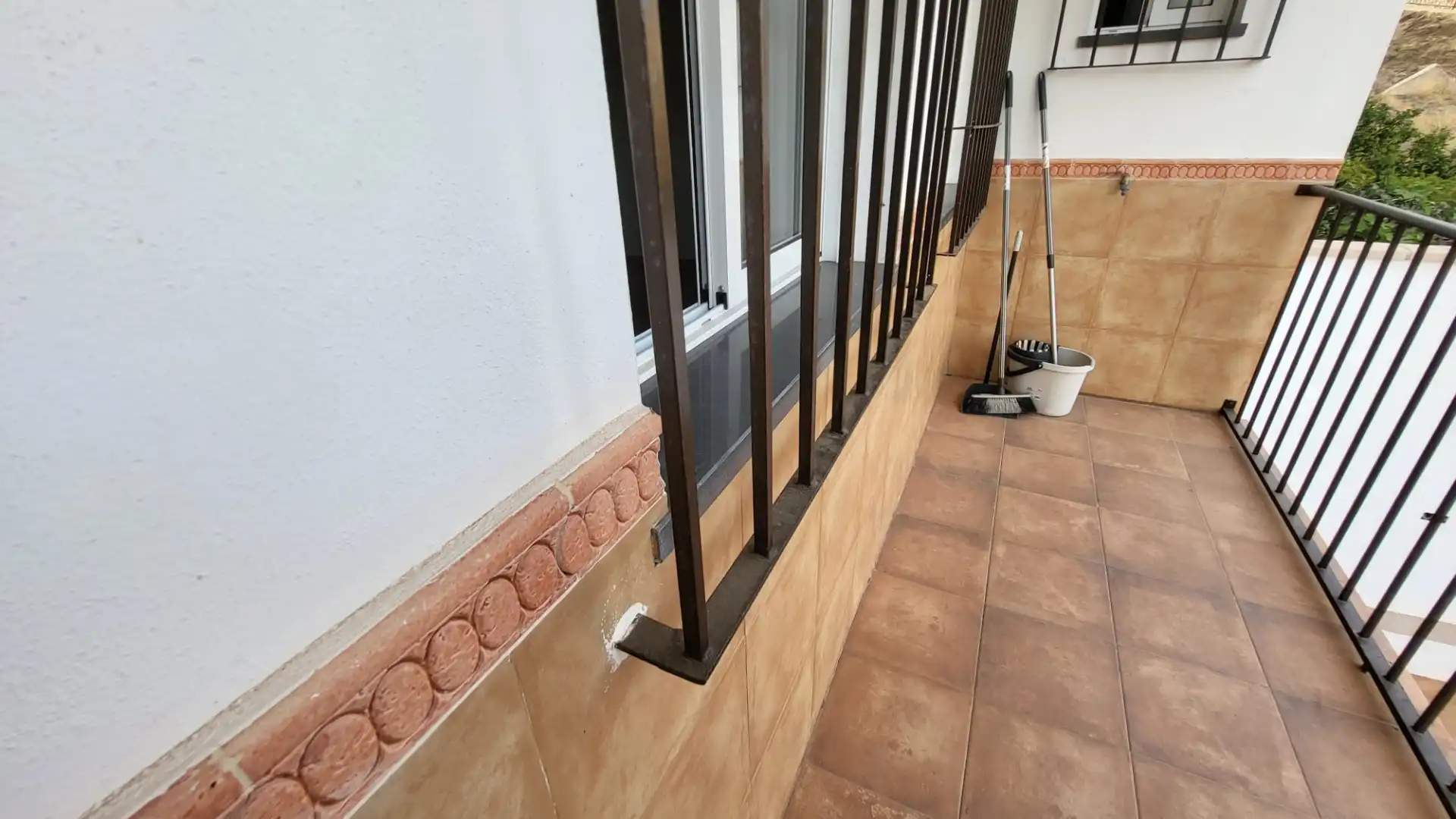 Terrassa de Apartament de lloguer en Moclinejo amb Rentadora i Balcó