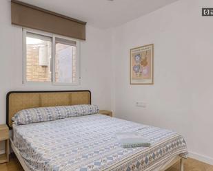 Dormitori de Apartament per a compartir en Sedaví amb Aire condicionat, Calefacció i Terrassa