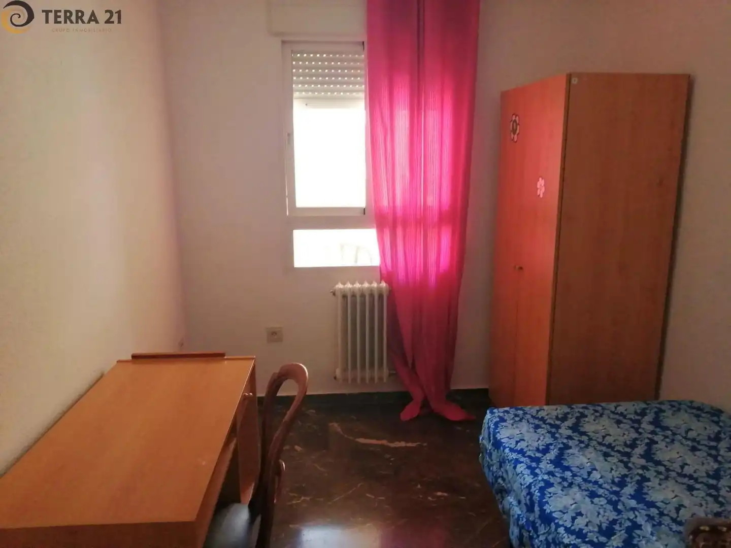 Habitación de Piso de alquiler en Jaén con Terraza