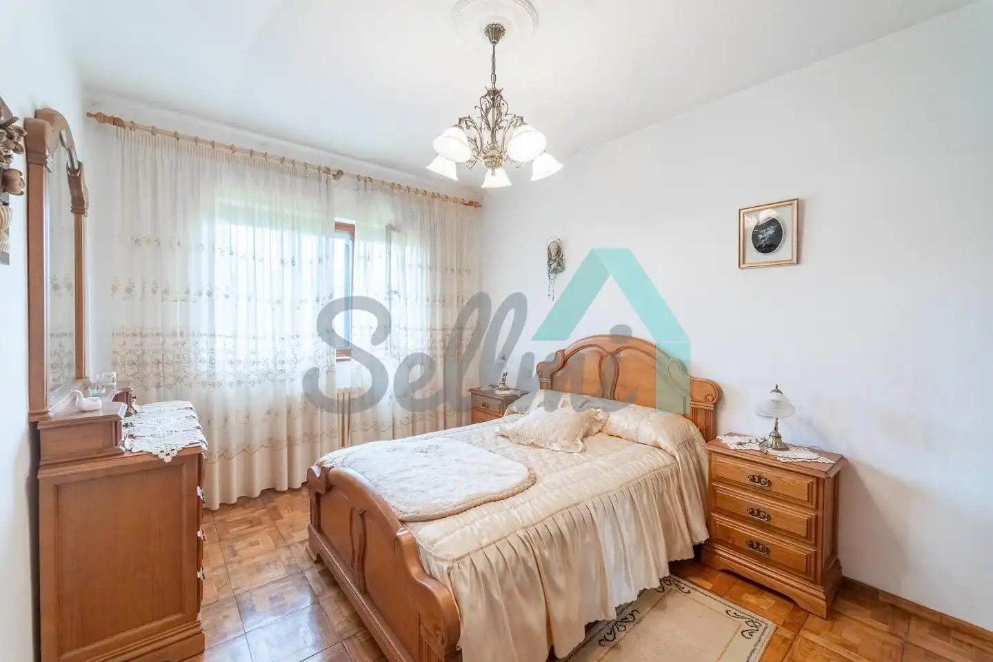Habitación de Casa o chalet en venta en Ribadeo con Calefacción, Jardín privado y Parquet