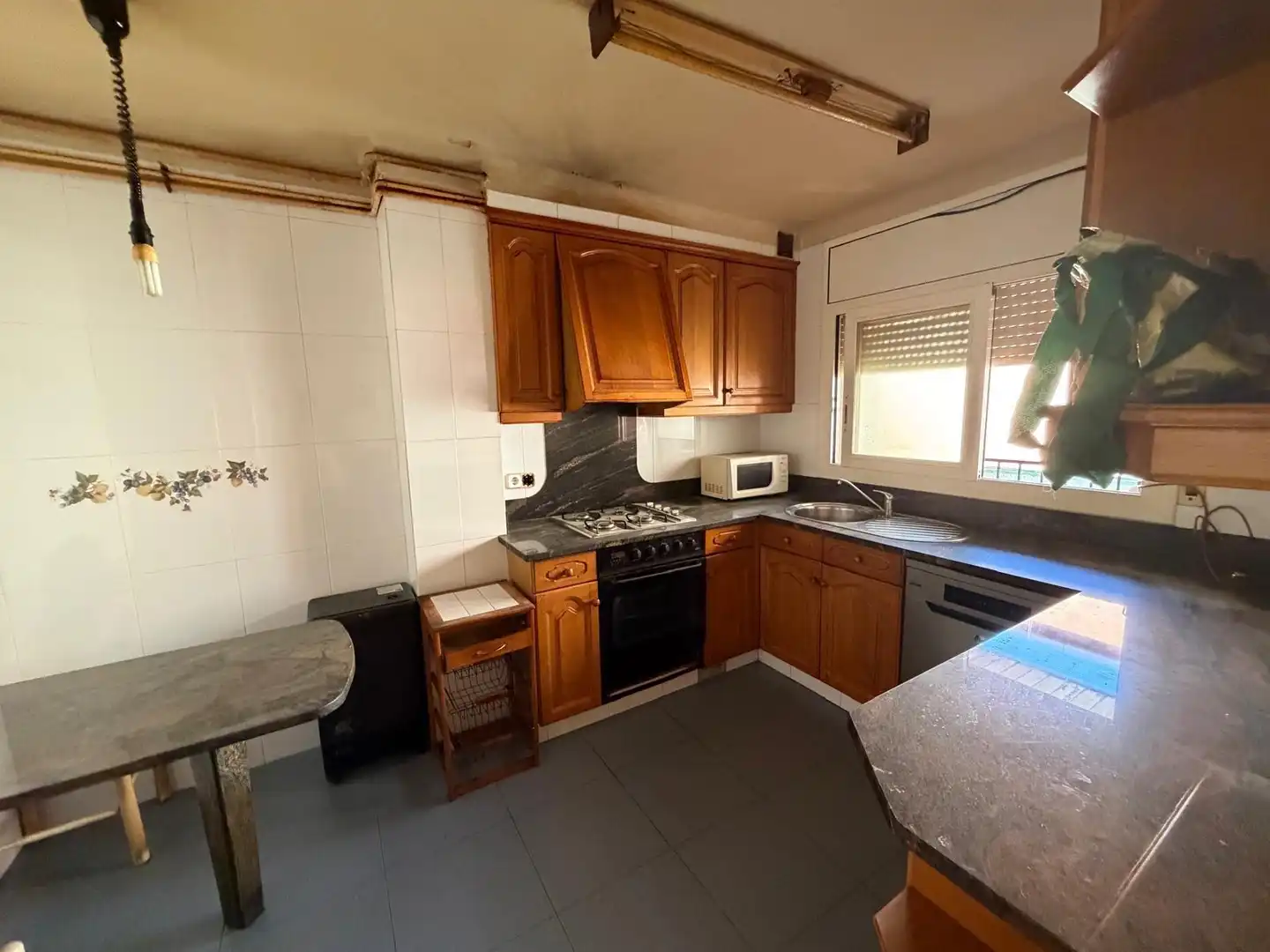 Cocina de Piso en venta en Salt con Calefacción, Terraza y Balcón