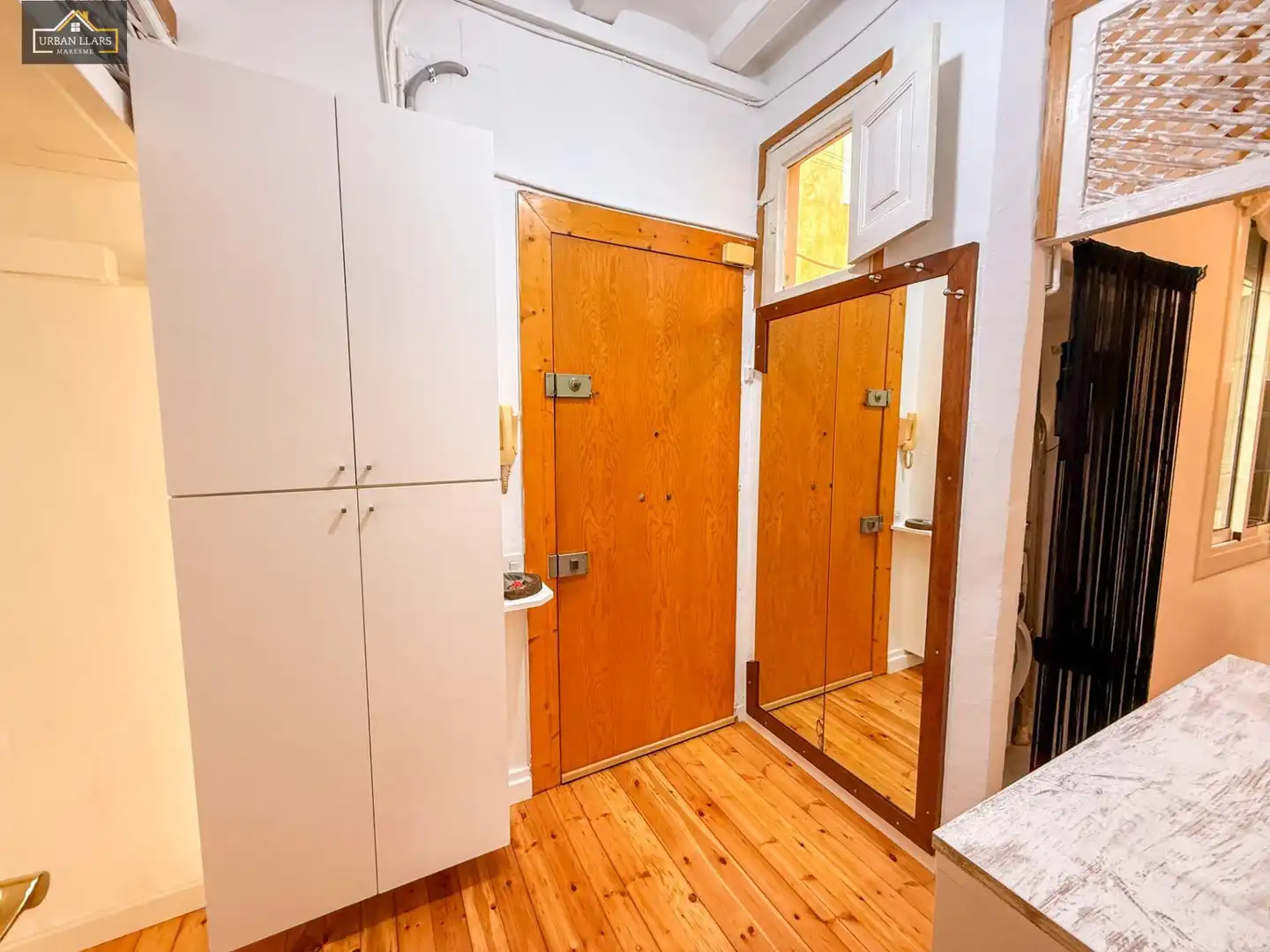 Piso con terraza en venta en Ciutat Vella, imagen 4