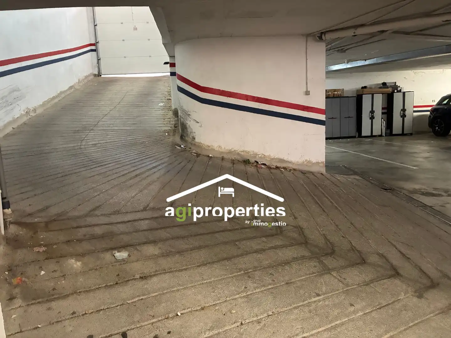 Parking de Piso en venta en Roses con Calefacción y Terraza