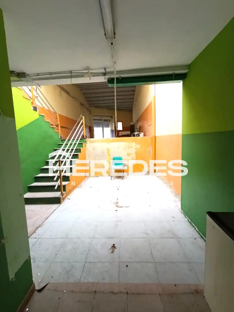 Business premises for sale in Sant Vicenç Dels Horts, imagen 35