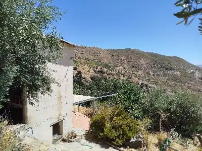 Finca rústica en venda en Alpujarra de la Sierra amb Calefacció, Jardí privat i Moblat