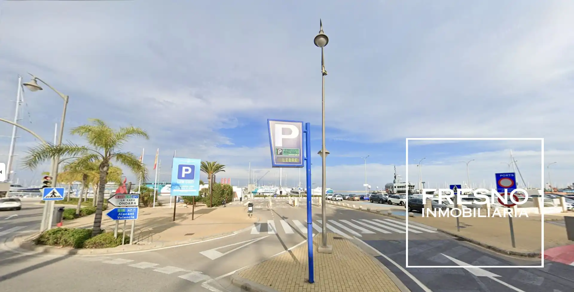 Aparcament de Pis en venda en Dénia