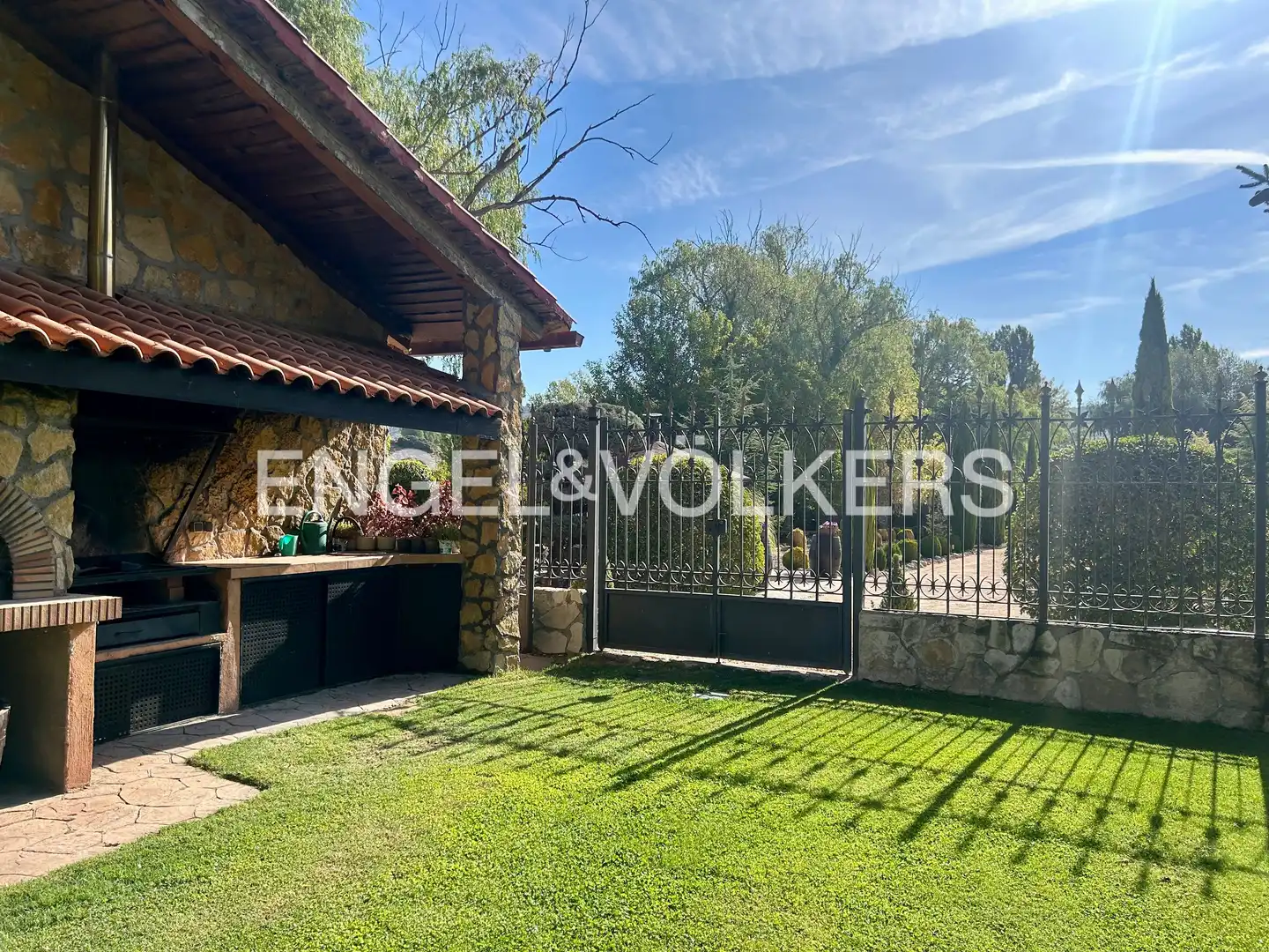 Vista exterior de Finca rústica en venta en Horche, Guadalajara