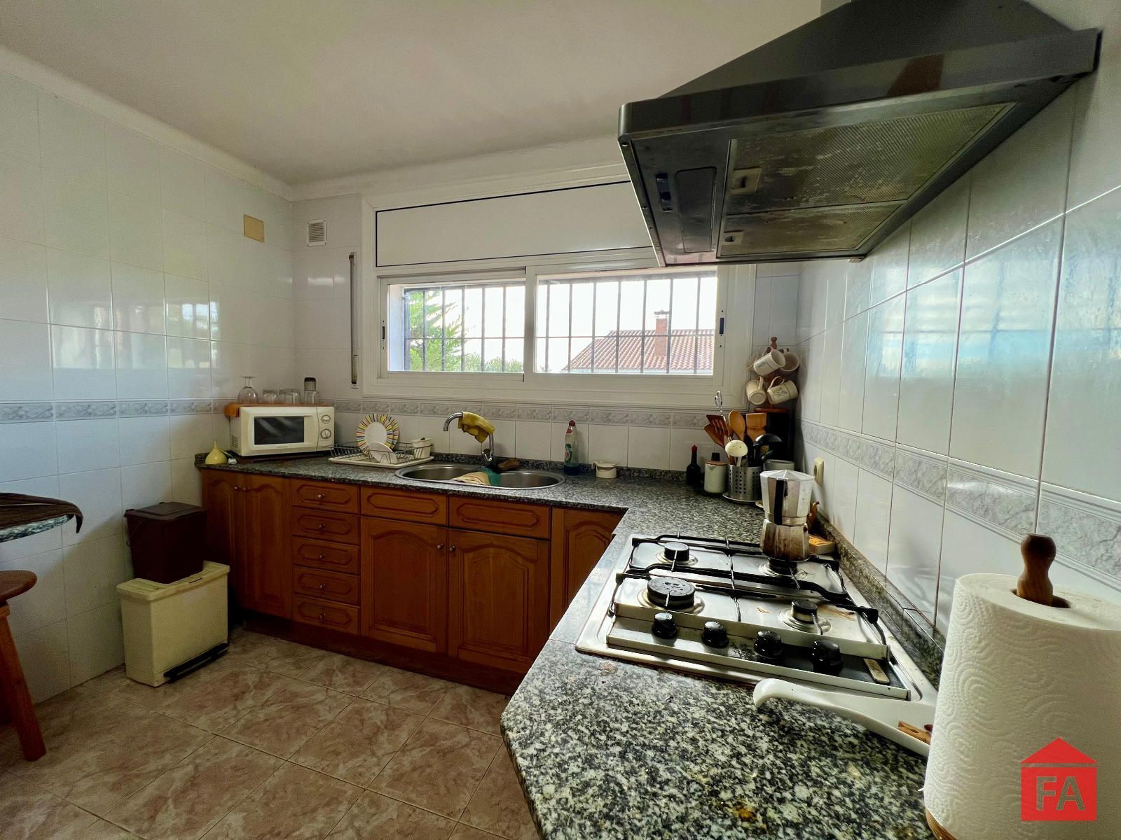 Cuina de Casa o xalet en venda en El Vendrell amb Traster i Alarma