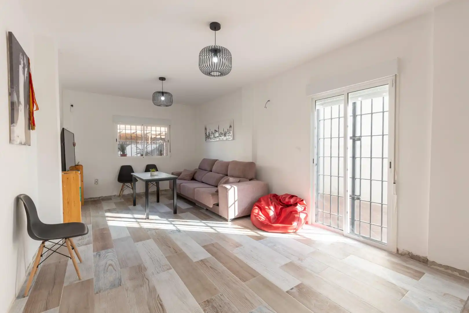 Sala d'estar de Casa adosada en venda en La Malahá amb Terrassa