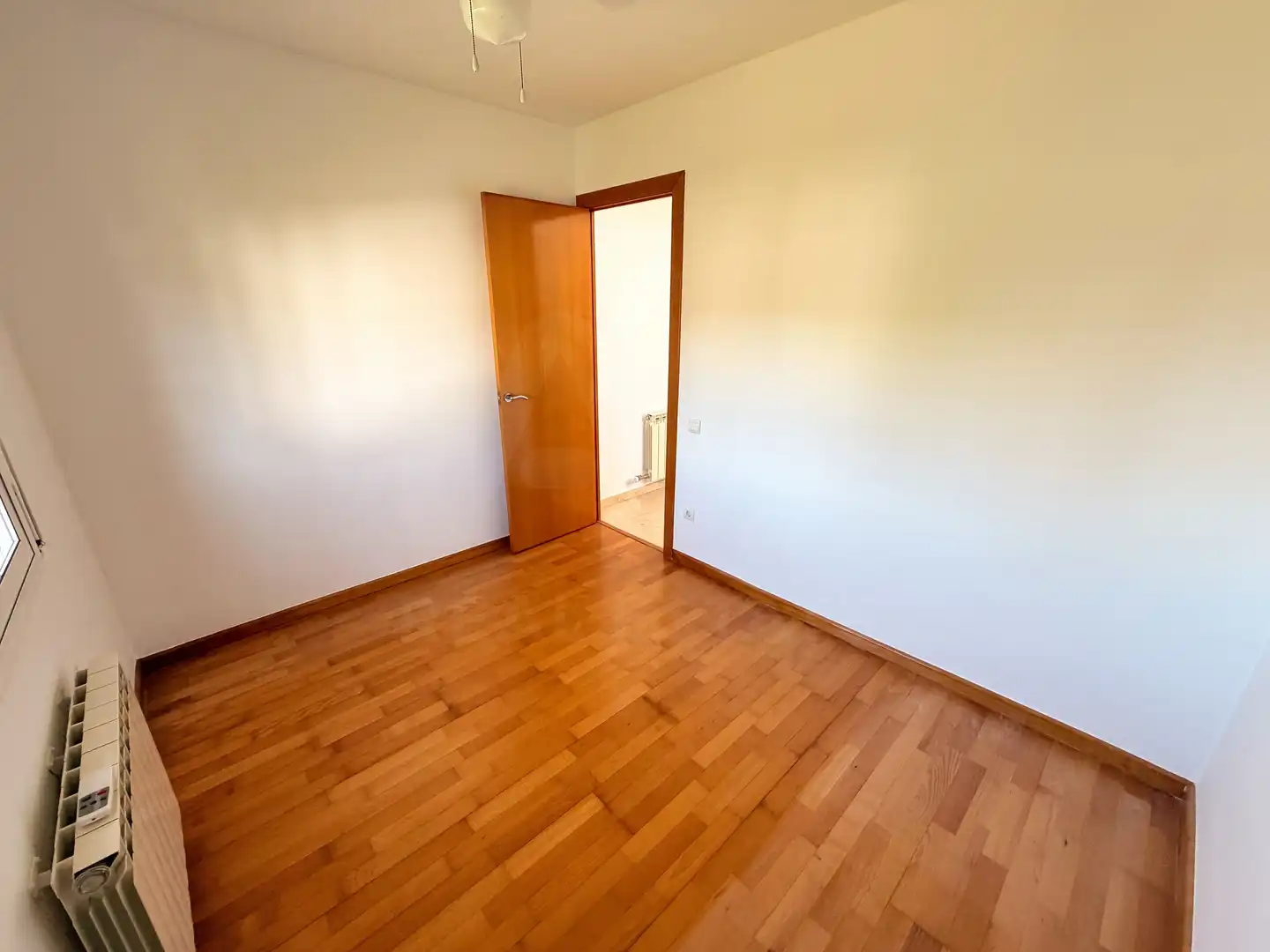 Dormitori de Casa o xalet de lloguer en Pallejà amb Calefacció i Terrassa