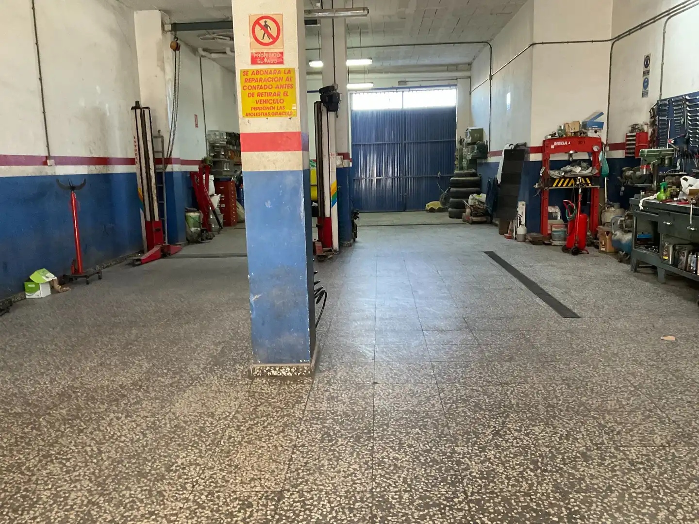 Parkplatz von Geschaftsraum zum Verkauf in Antequera