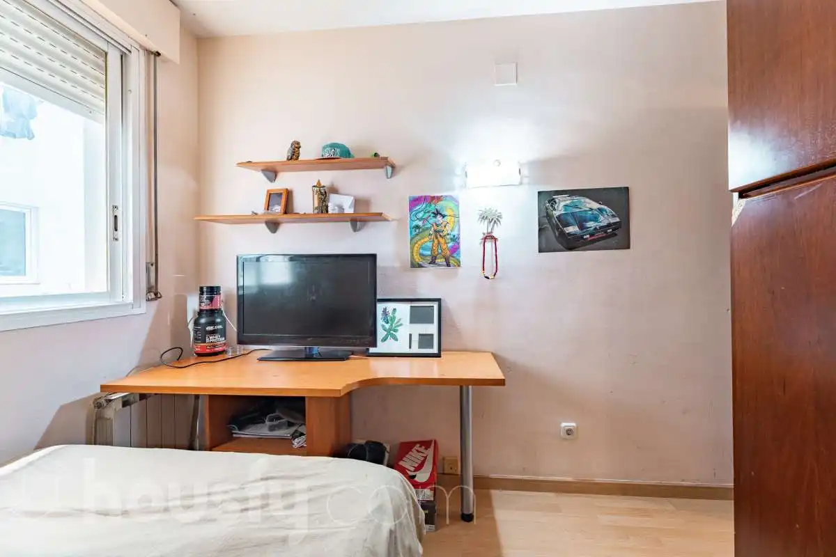 Habitación de Piso en venta en Barcelona con Aire acondicionado, Calefacción y Amueblado