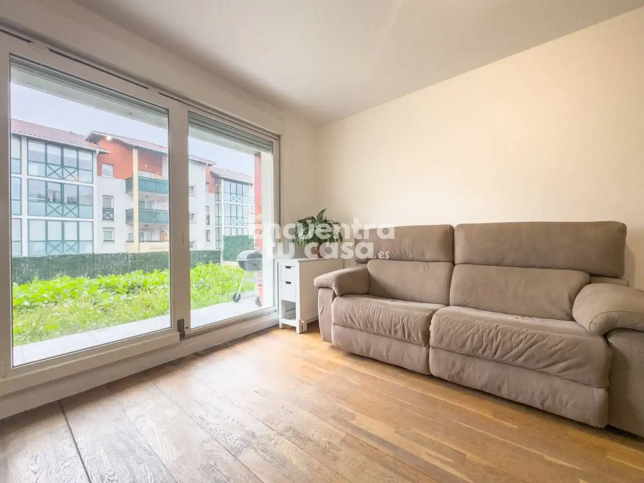 Schlafzimmer von Wohnung zum Verkauf in Hendaye mit Heizung, Privatgarten und Terrasse