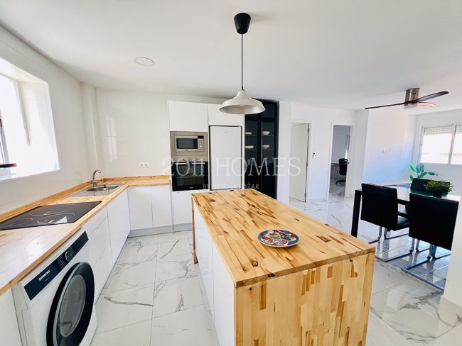 Kitchen of Flat for sale in Málaga Capital  with Air Conditioner, Furnished and Oven
