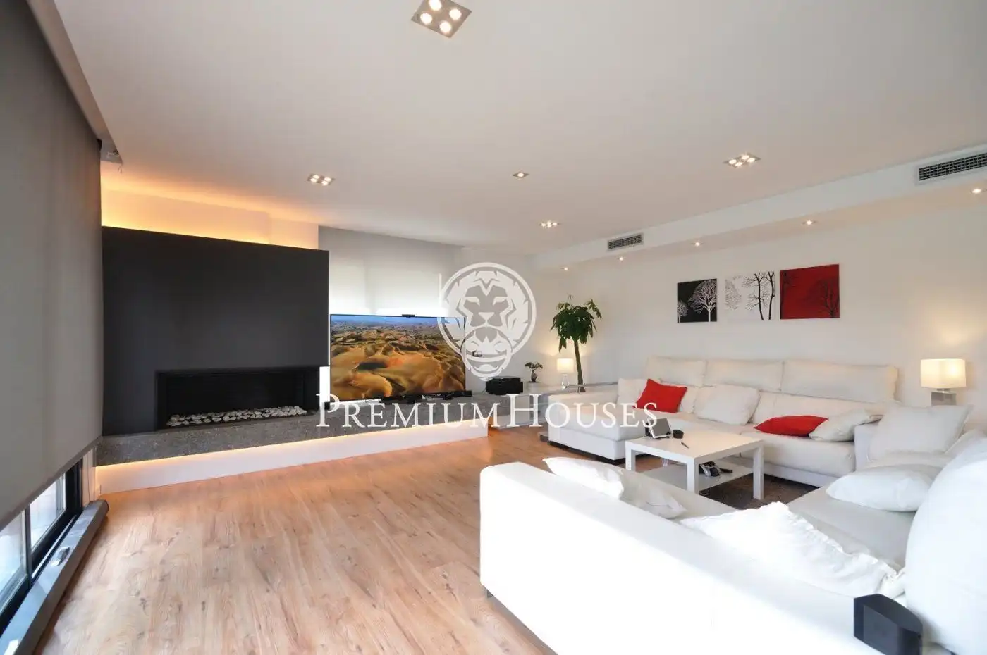 Sala d'estar de Casa o xalet en venda en Vallromanes amb Aire condicionat, Calefacció i Parquet