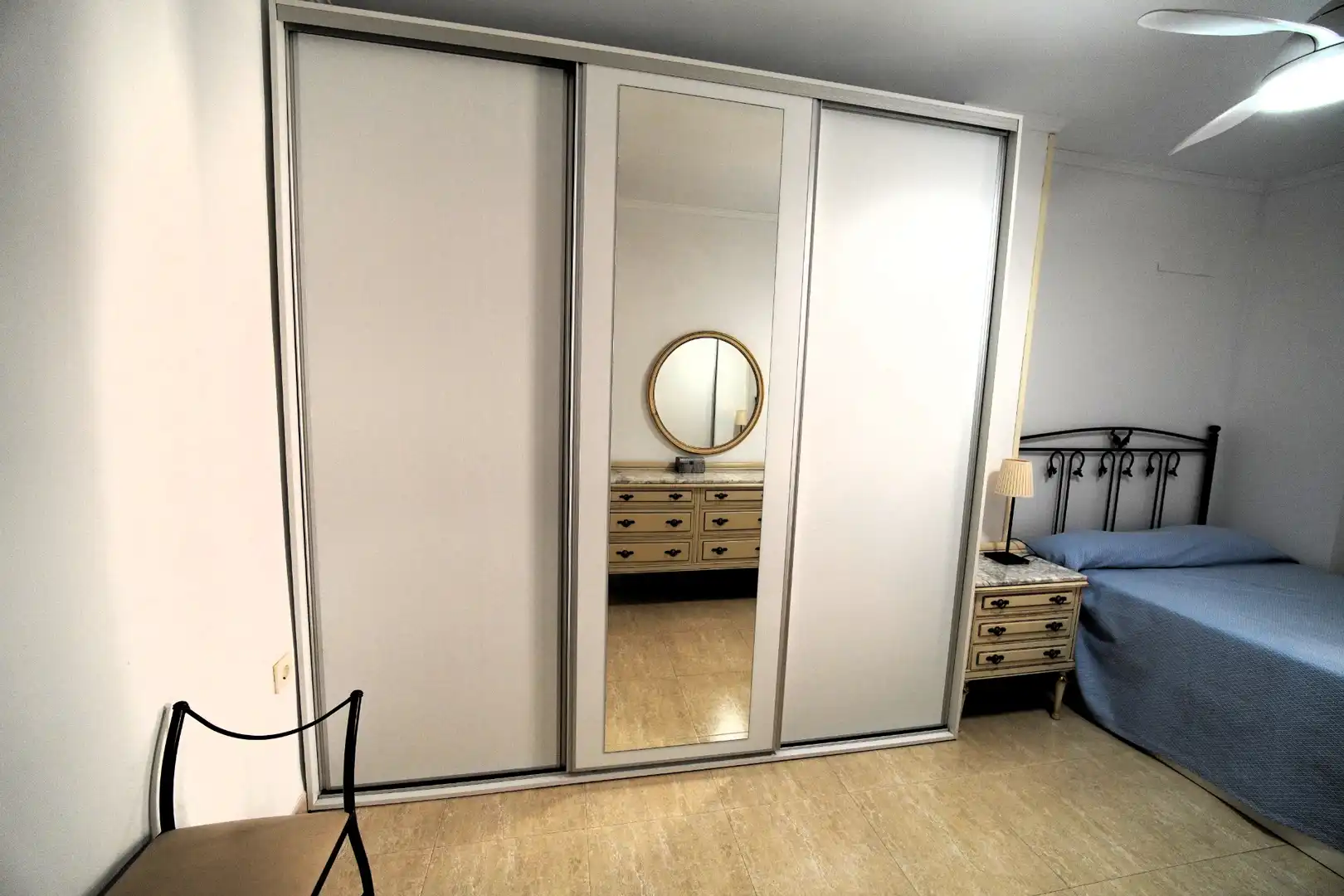 Schlafzimmer von Wohnung zum Verkauf in Roquetas de Mar mit Klimaanlage, Terrasse und Möbliert